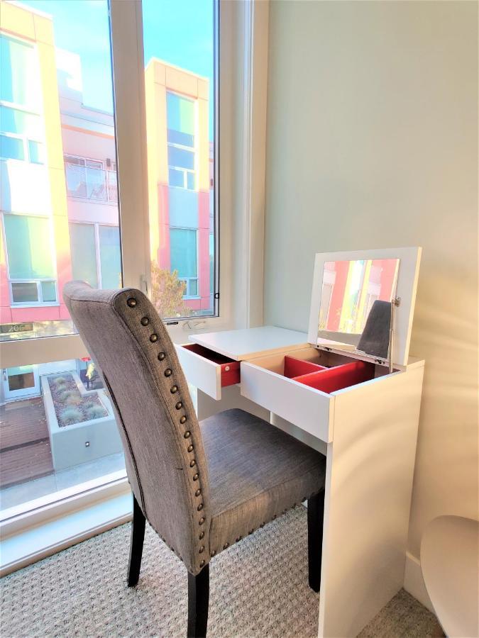 Monki Di Executive Suites - Glas - Luxury Inner City Home 3 Min To Downtown W Private Rooftop Patio Fireplace Κάλγκαρι Εξωτερικό φωτογραφία