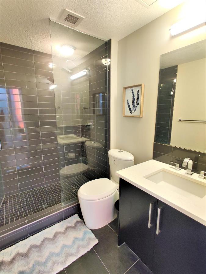 Monki Di Executive Suites - Glas - Luxury Inner City Home 3 Min To Downtown W Private Rooftop Patio Fireplace Κάλγκαρι Εξωτερικό φωτογραφία